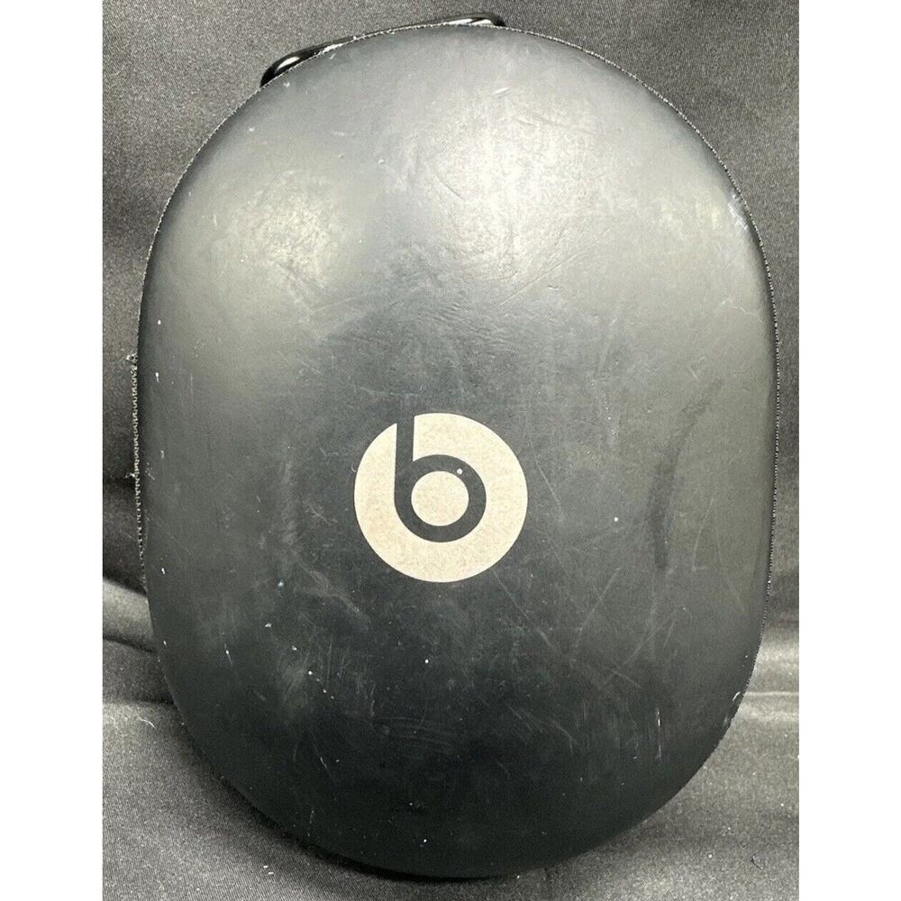 BLACK Beats STUDIO Pro Compatible Hard Case, Beats Dr. Dre STUDIO Pro Headphones